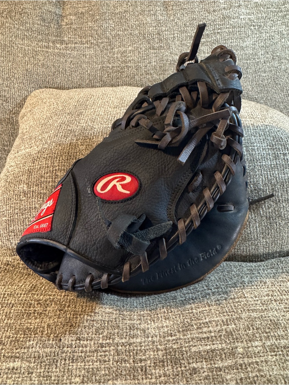 Rawlings Premium Series "Lite Toe" baseball Black catcher's mitt 32.5” D325BWCM